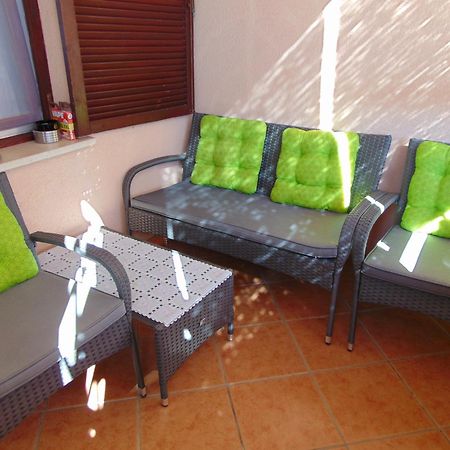 Apartment Dendy Pula Exterior photo