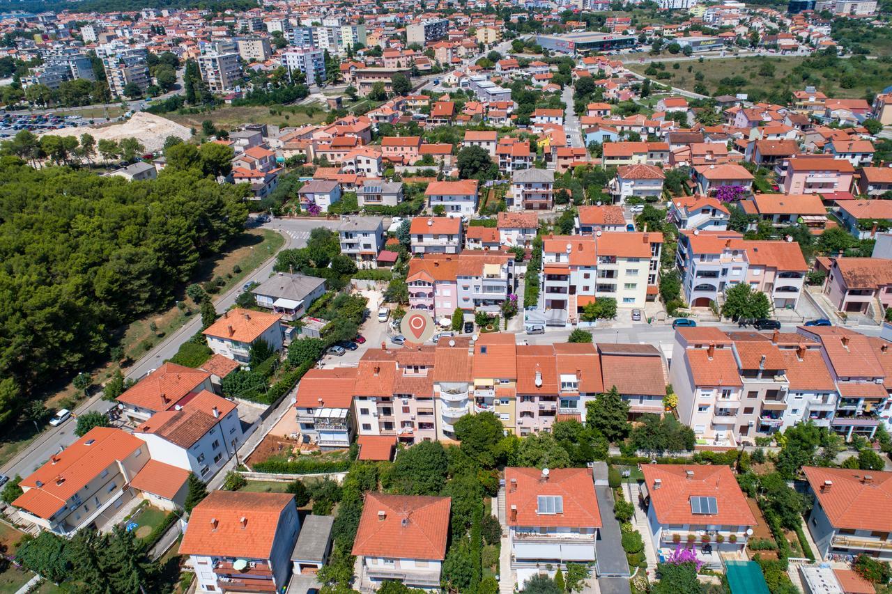 Apartment Dendy Pula Exterior photo