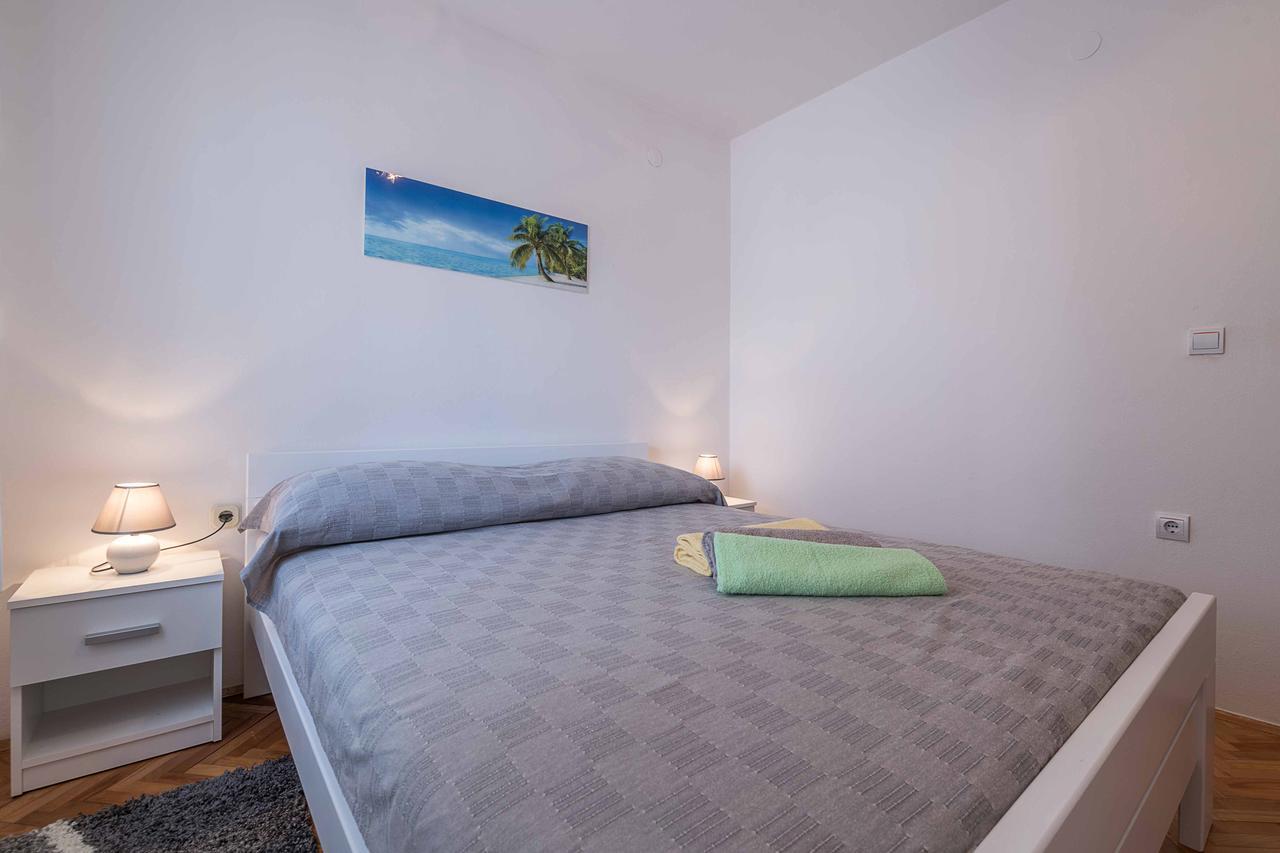 Apartment Dendy Pula Exterior photo